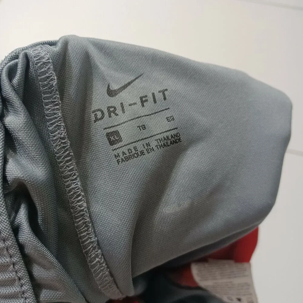 Nike Dri Fit Big Boy Extra Large Short Grey Red Stretch Elastic Waist Pull On XL